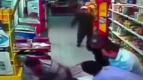 Shop Thieves Take A Beating