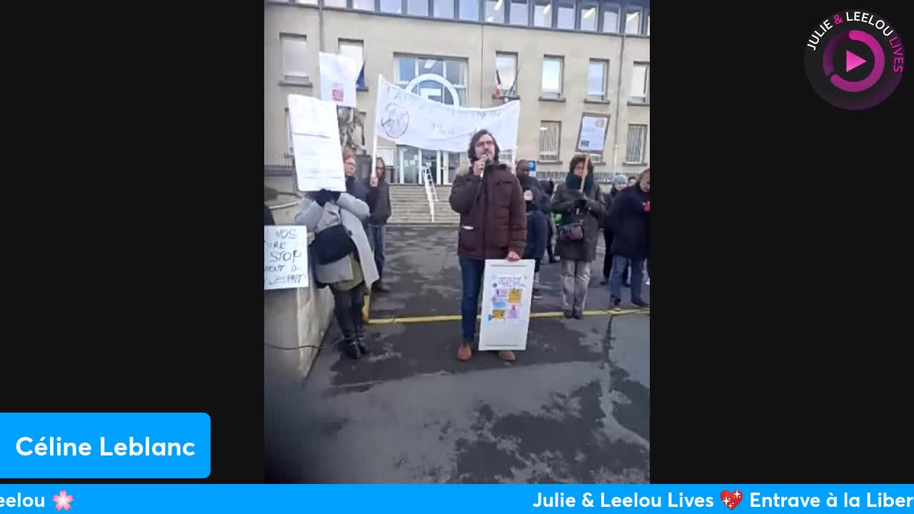 Jocelyne & Sonia devant le Rectorat de Reims 5/01/22 avec Julie