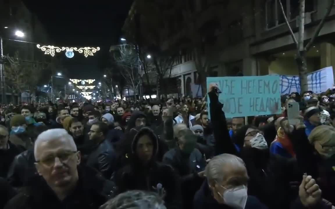 Thousands protest in Belgrade against new laws