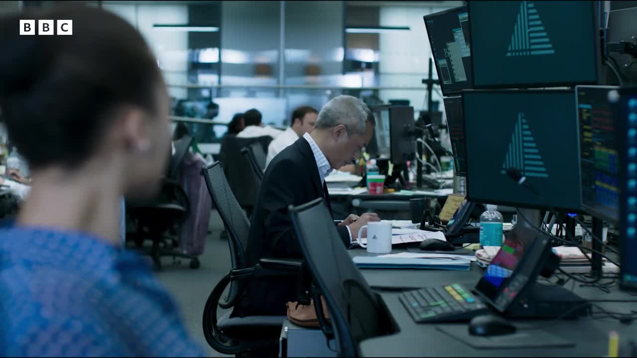 Huge office row breaks out on trading floor _ Industry Series 2