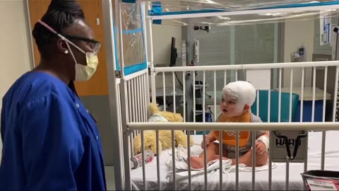 Hospitalized Baby Has Heart-melting Dance Party