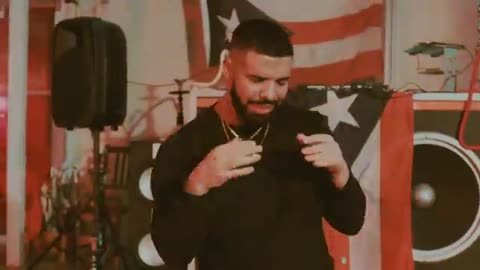 BAD_BUNNY_x_DRAKE_-_MÍA__Official_Video