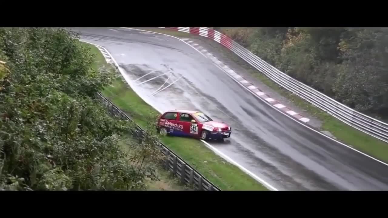 Nürburgring Fail Crash Compilation