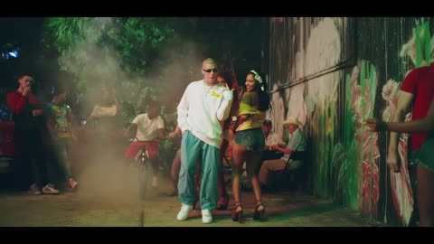 Cardi B, Bad Bunny & J Balvin - I Like It [Official Music Video]