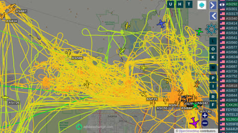 More Plane Banging from Skywest Pilots over Morristown AZ - Dec 12th 2023