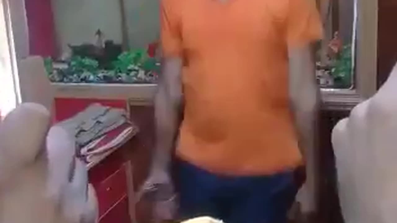 Kekra ke bandhi rakhi hum humra na bhai ba