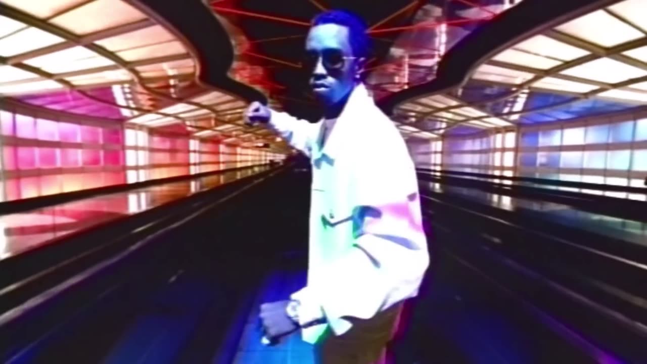 Puff Daddy [feat. Faith Evans & 112] - I'll Be Missing You (Official Music Video)