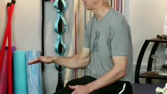 How to hang for spinal decompression!