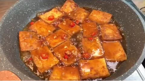 Tofu, don't make him stinky tofu any more, do it with me