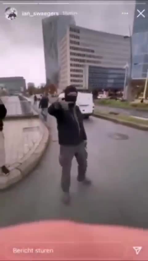 KNOKPLOEG-ROMEO'S IN BRUSSEL