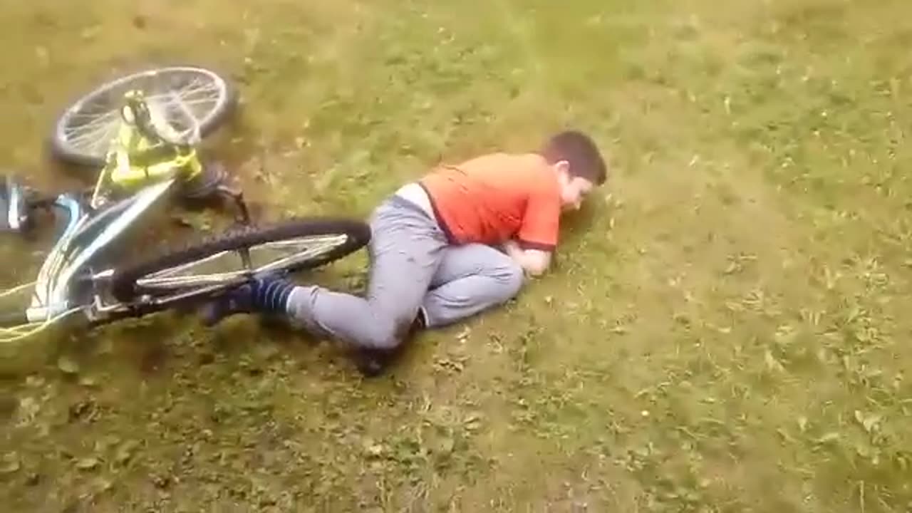 Bicycle parkour went wrong