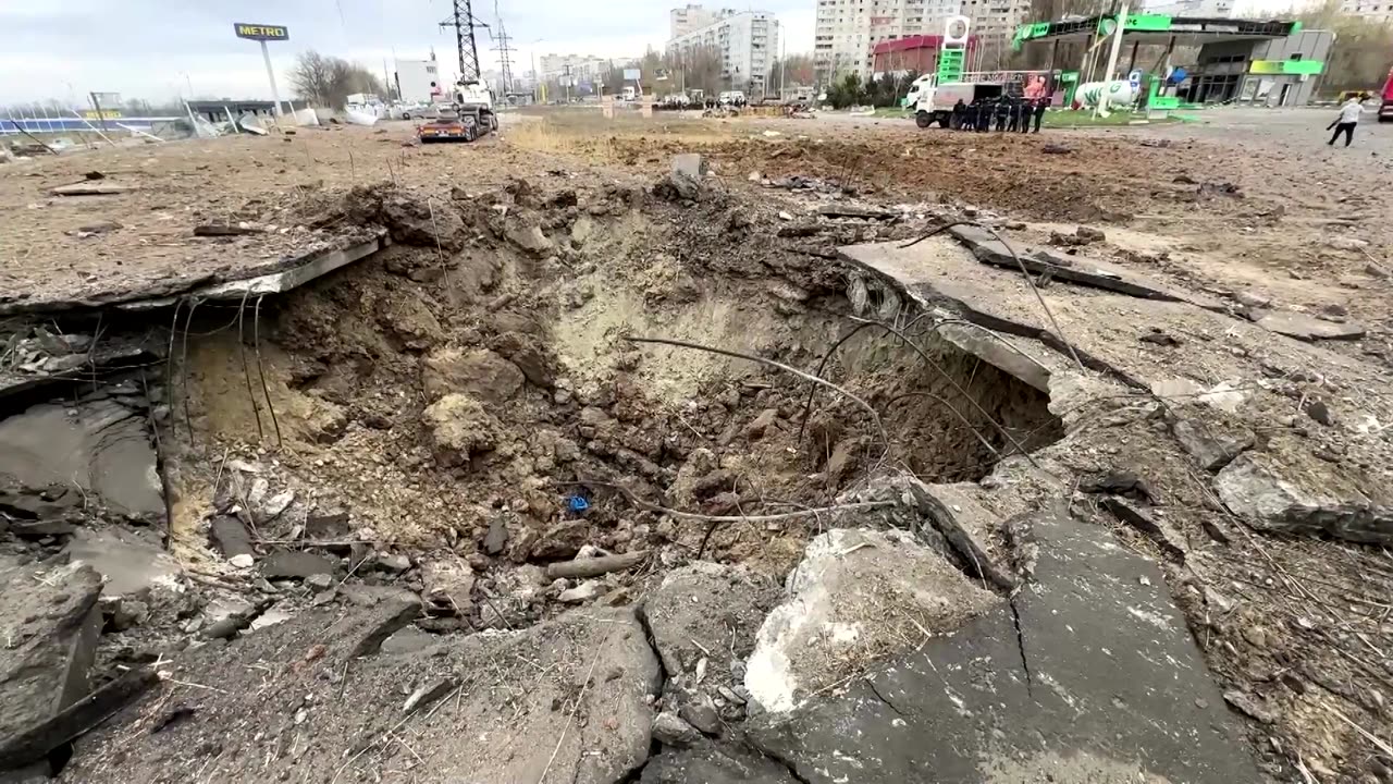 At least six dead in Russian strike, Kharkiv mayor says