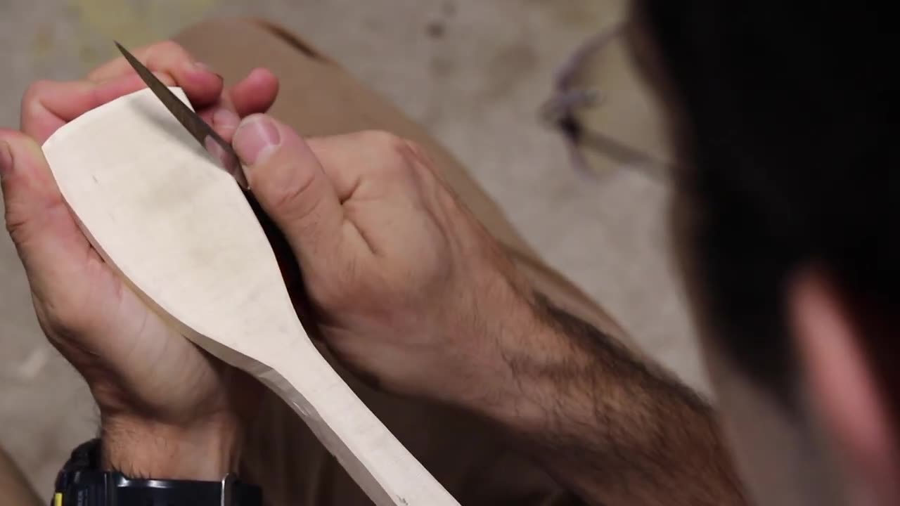 Carving a spatula