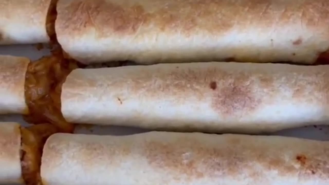 Chicken & cheese roll