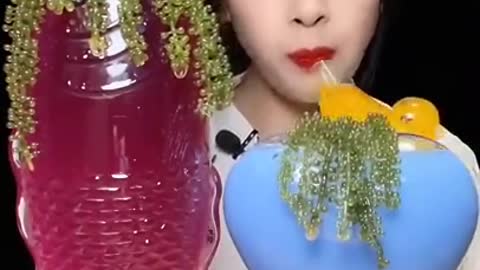 Mysterious water eating ASMR