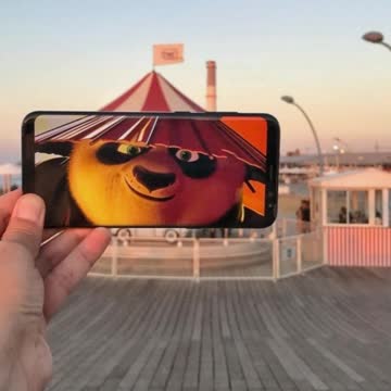 Israeli Photographer Brings Everyday Objects To Life