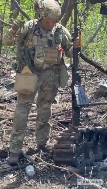 US volunteers took a NSV heavy machine gun from destroyed BMP-2