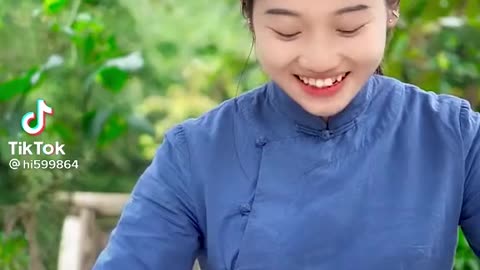 Beautiful girl eating honey is really delicious