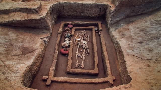 500 Ancient Giants Found In China