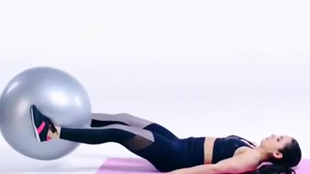 Fitness shorts - Lose weight fast in 5 days if you do 3 sets daily.