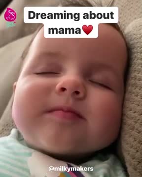 Cute baby dreaming about mama💖💖