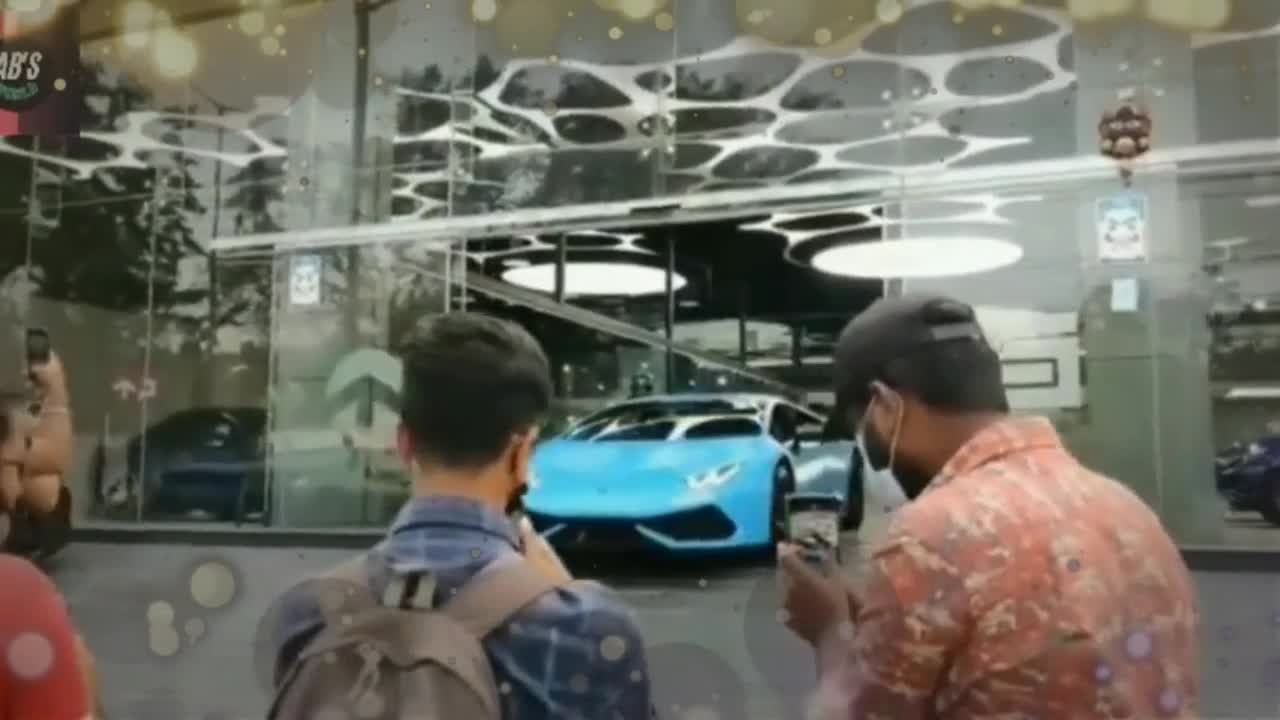 The public reaction to seeing the Lamborghini