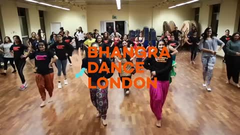 Punjabi gidda dance