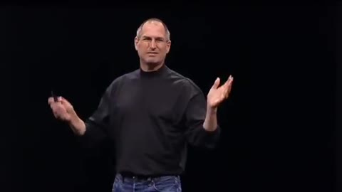 Steve Jobs introduces iPhone in 2007