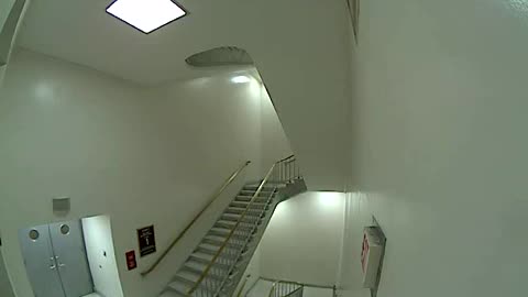 3152RHOB01Stair7_2021-01-06_05h20min02s173ms.mp4