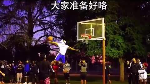 An exciting dunk