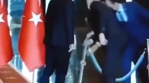 Erdogan: Βαστα γερά....