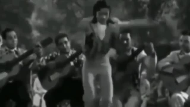 The dance of Carmen Amaya, the greatest flamingo dancer in history.