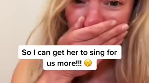 Singing Babysitter is a Real-life Disney Princess!!