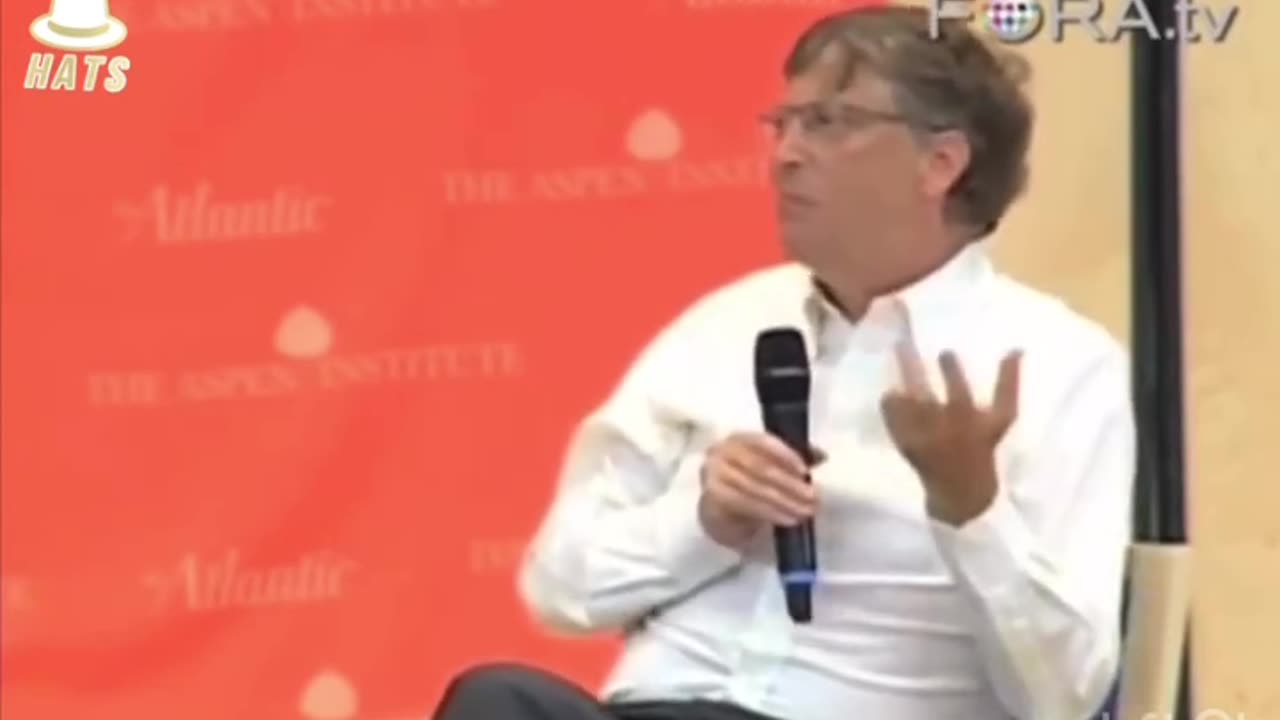 ביל גייטס מציע הפחתת עלויות בריאות על ידי חיסול חולים אבל לטענתו זה לא מוסרי מזל שיש חיסונים במקום זה