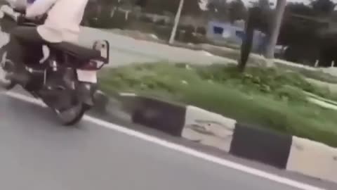 Lucky Driver Watches Death Experience !!!