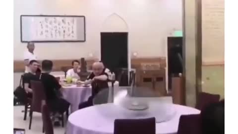 How to fix the plates on the table faster