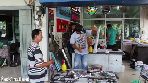 Bangkok's Shop Sign Making District