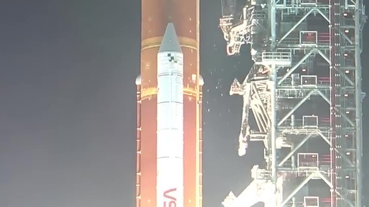 NASA's Artemis /Rocket Launch by Roket pad
