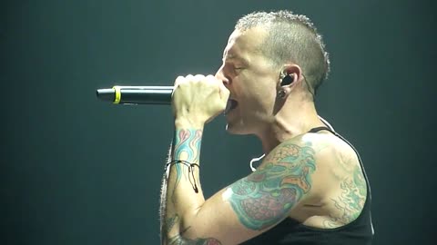 the hall sang together with Linkin Park