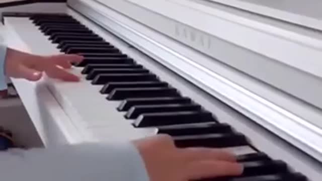 A real 5D piano player