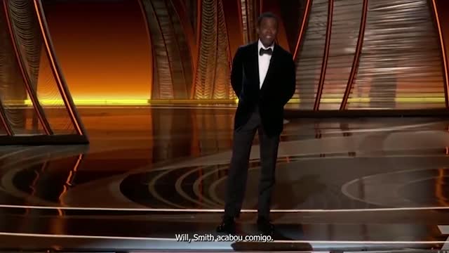 WILL SMITH SLAPS CHRIS ROCK ( LEAVE YOUR OPINION, FOR ME IT WAS HALF DESERVED