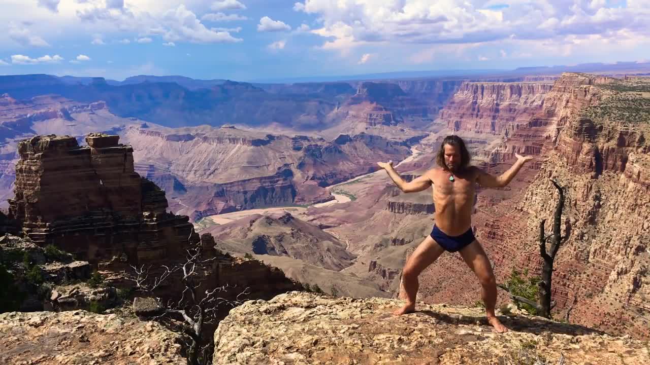 Improvisational Qi Gong 2 LOWER STRESS @ the Grand Canyon | #moveitorloseit | #RippedAt50