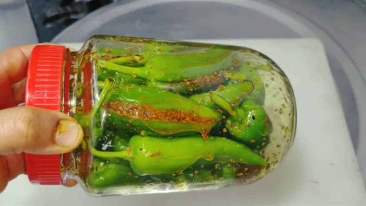 Easy Green Chilli Pickle Recipe | Hari Mirch ka Achar | Moti Hari Mirch Ka Achar