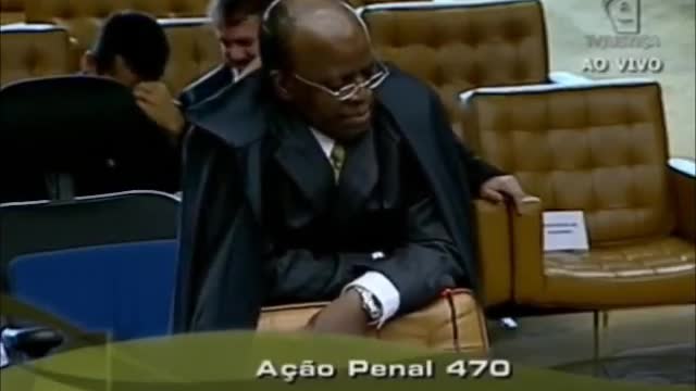 JOAQUIM BARBOSA CITA BOLSONARO NO MENSALÃO