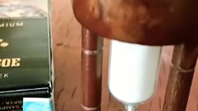 Unique hourglass