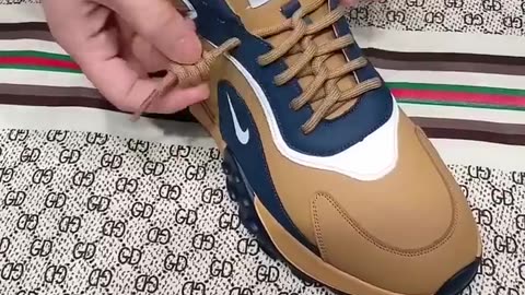 Trending Video Tie the Shoelace