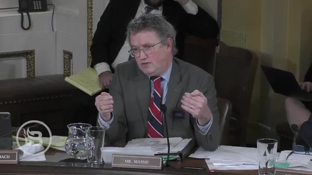 Rep Massie Exposes J6 Committee Chairman as an Ignorant Fool