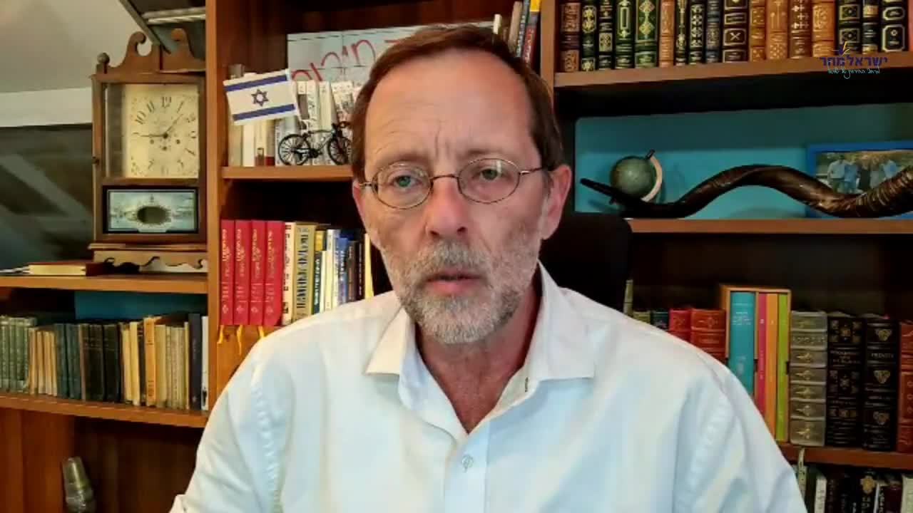 פייגלין על החתימה עם ארגון הבריאות העולמי ושלטי החוצות של פרייס