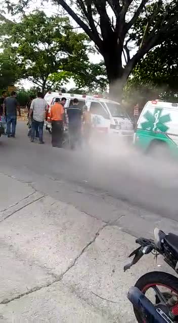 Choque de ambulancias terminó en conato de incendio en Bucaramanga