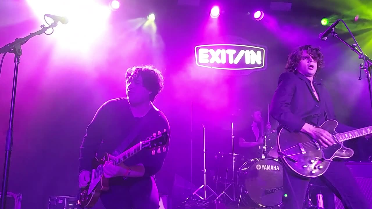 The Thing With Feathers - LIVE @ Exit/In (Lights Down Low)